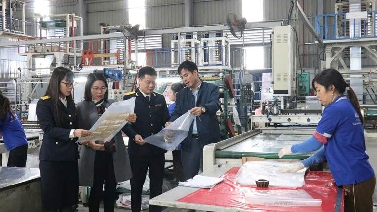 Thuế tỉnh Phú Thọ triển khai kịp thời chính sách giảm thuế hỗ trợ doanh nghiệp