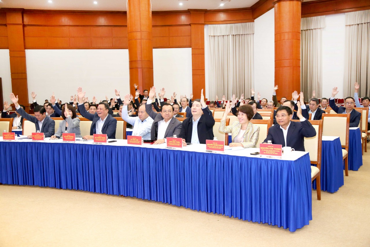 Bộ Tài chính giới thiệu người ứng cử đại biểu Quốc hội khóa XVI