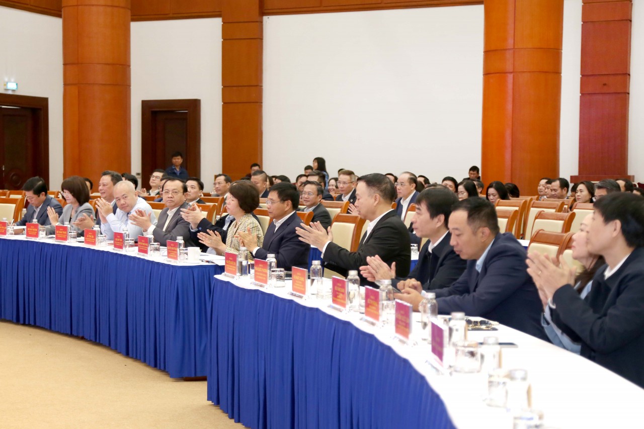 Bộ Tài chính giới thiệu người ứng cử đại biểu Quốc hội khóa XVI