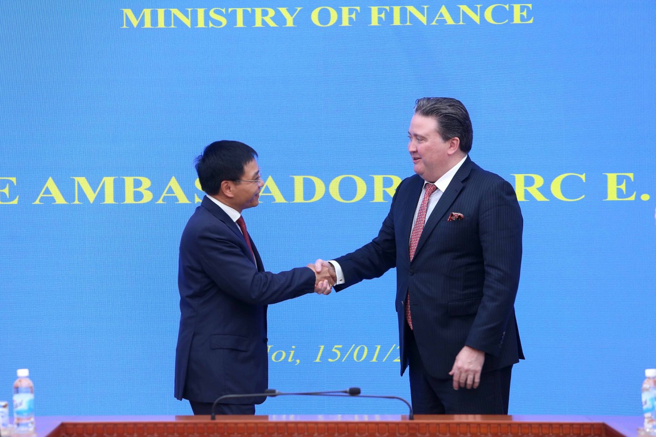 Bộ trưởng Nguyễn Văn Thắng tiếp Đại sứ Hoa Kỳ Marc Knapper đến chào từ biệt