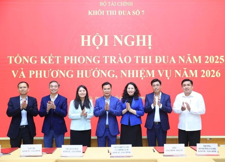 Khối thi đua số 7 phát động thi đua năm 2026 với tinh thần “Đoàn kết - Kỷ cương - Đổi mới - Sáng tạo”