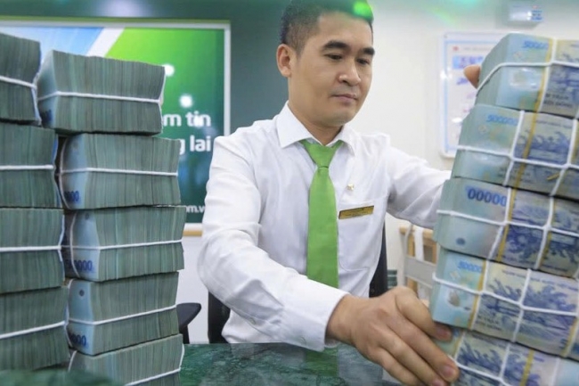 Phát triển thị trường vốn để giảm áp lực lên tín dụng ngân hàng