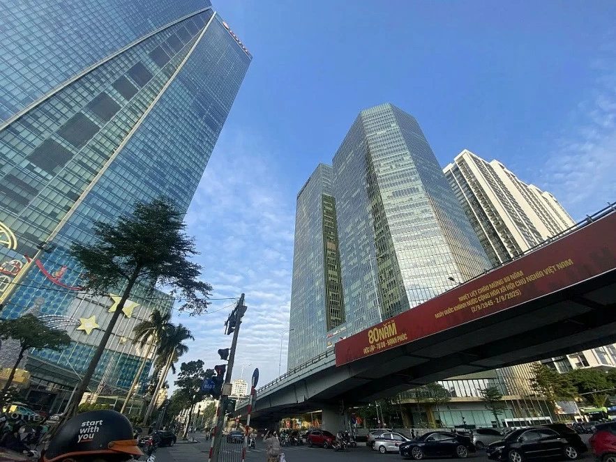 Tăng trưởng nhưng có sự phân hóa Tăng trưởng nhưng có sự phân hóa