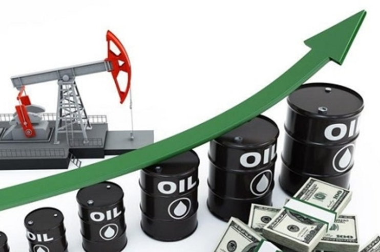 Ngày 21/1: Giá dầu thế giới tăng mạnh gần 2%
