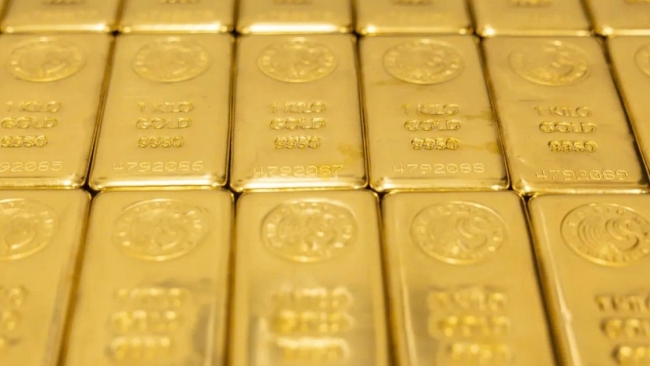 Giá vàng vượt mốc 4.800 USD trong bối cảnh bất ổn địa chính trị