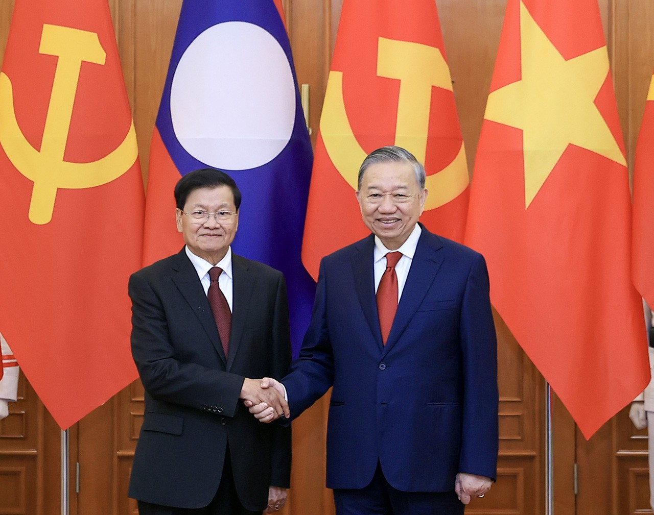 Tổng Bí thư Tô Lâm chủ trì Lễ đón Tổng Bí thư, Chủ tịch nước Lào Thongloun Sisoulith Tổng Bí thư Tô Lâm chủ trì Lễ đón Tổng Bí thư, Chủ tịch nước Lào Thongloun Sisoulith