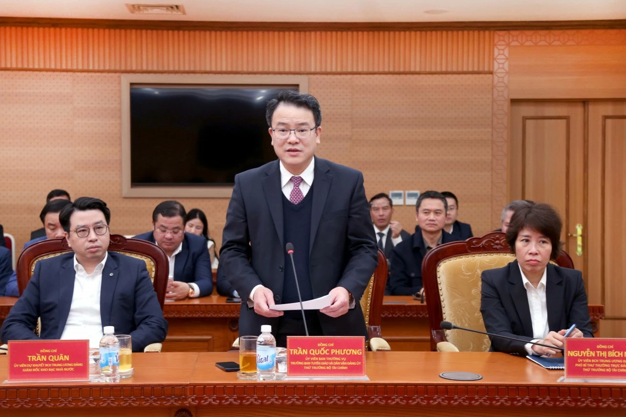 Bí Thứ Đảng ủy Bộ Tài chính Nguyễn Văn Thắng chủ trì hội nghị thông báo nhanh kết quả Đại hội XIV của Đảng Bí Thứ Đảng ủy Bộ Tài chính Nguyễn Văn Thắng chủ trì hội nghị thông báo nhanh kết quả Đại hội XIV của Đảng