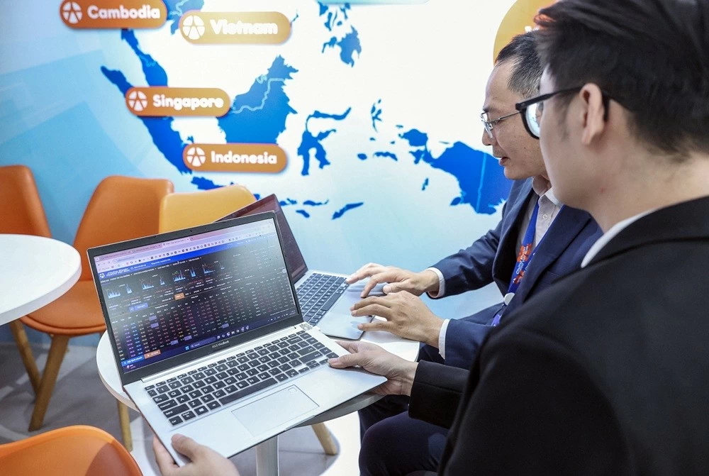 Chứng khoán ngày 26/1: Áp lực bán gia tăng, VN-Index lùi sâu về vùng hỗ trợ