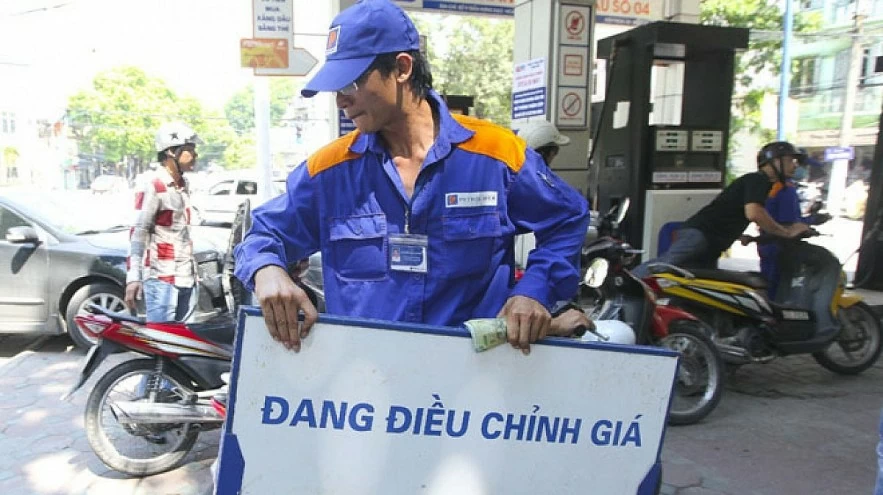 Giá xăng dầu trong nước ngày mai dự báo có thể đảo chiều tăng mạnh Giá xăng dầu trong nước ngày mai dự báo có thể đảo chiều tăng mạnh