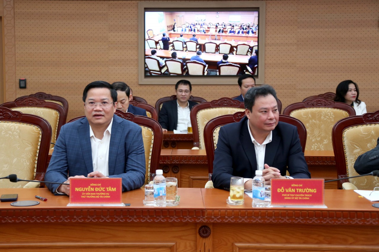 Gần 260.000 đại biểu tham dự Hội nghị báo cáo viên Trung ương toàn quốc tháng 1/2026