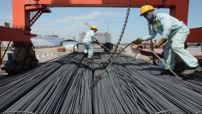 Ngày 29/1: Giá thép và quặng sắt kỳ hạn có xu hướng giảm