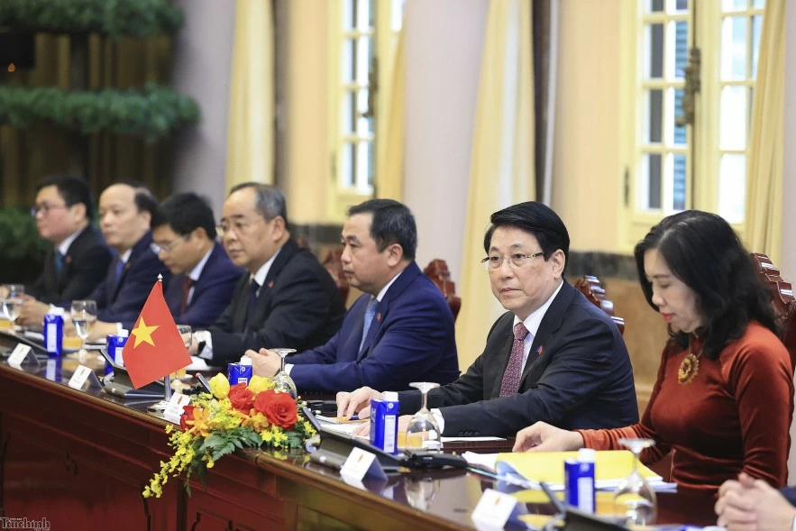 Sau 5 năm triển khai, Hiệp định Thương mại tự do Việt Nam - EU (EVFTA) tiếp tục phát huy hiệu quả rõ nét, đưa Việt Nam trở thành đối tác thương mại hàng hóa lớn nhất của EU trong ASEAN, và EU là đối tác thương mại lớn thứ tư của Việt Nam.
