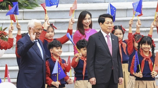 Toàn cảnh lễ đón Chủ tịch Hội đồng châu Âu thăm chính thức Việt Nam