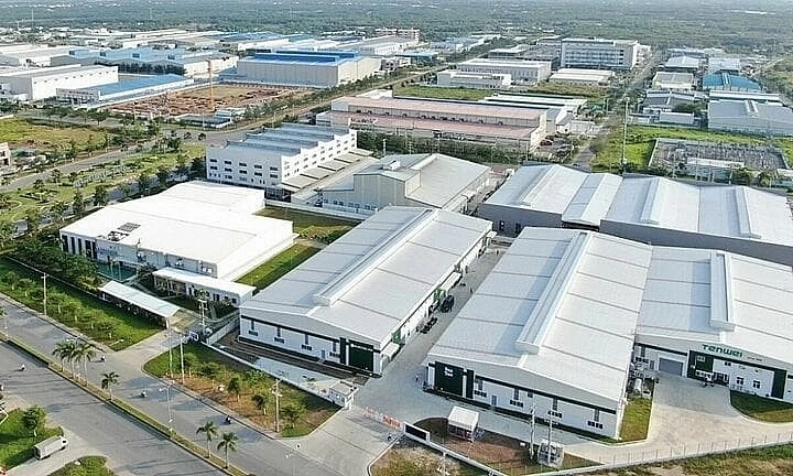 Bộ Tài chính hướng dẫn thủ tục hoàn trả khoản hỗ trợ 30% tiền thuê lại đất cho chủ đầu tư khu công nghiệp Bộ Tài chính hướng dẫn thủ tục hoàn trả khoản hỗ trợ 30% tiền thuê lại đất cho chủ đầu tư khu công nghiệp