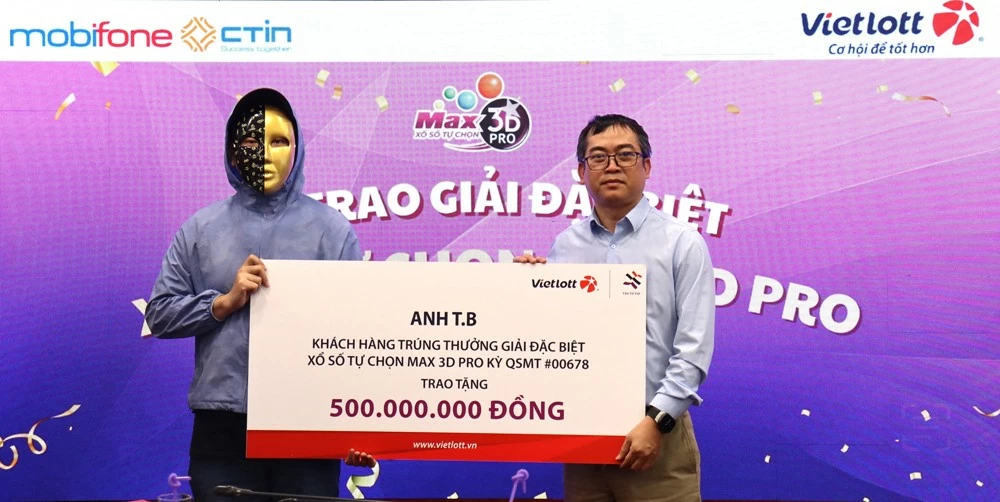 TP. Hồ Chí Minh: Nam thanh niên trúng giải đặc biệt xổ số tự chọn Max 3D Pro hơn 36 tỷ đồng