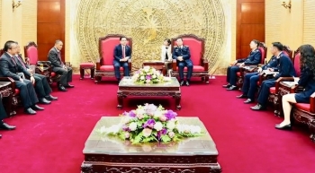 Hải quan Việt Nam nâng tầm hợp tác, chia sẻ kinh nghiệm với Hải quan Lào