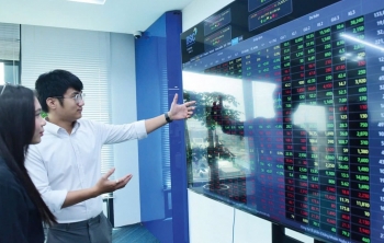 Dòng tiền dịch chuyển có chọn lọc