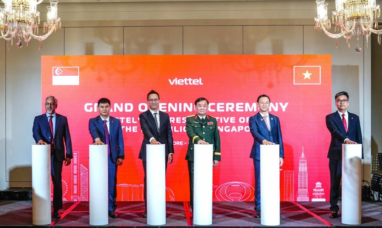 Viettel khai trương văn phòng đại diện tại Singapore Viettel khai trương văn phòng đại diện tại Singapore