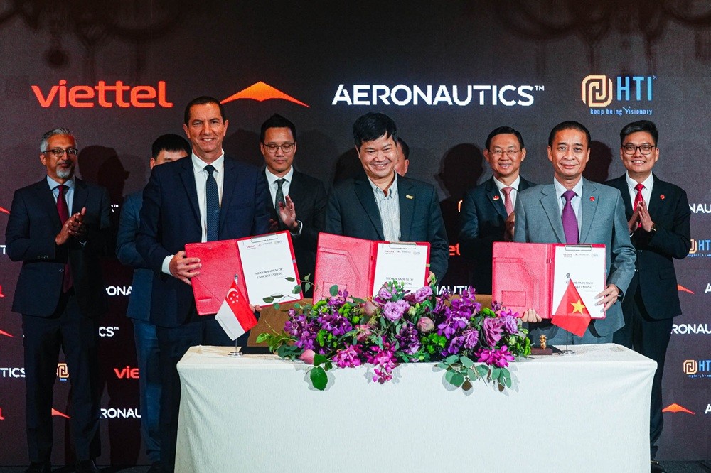 Viettel khai trương văn phòng đại diện tại Singapore