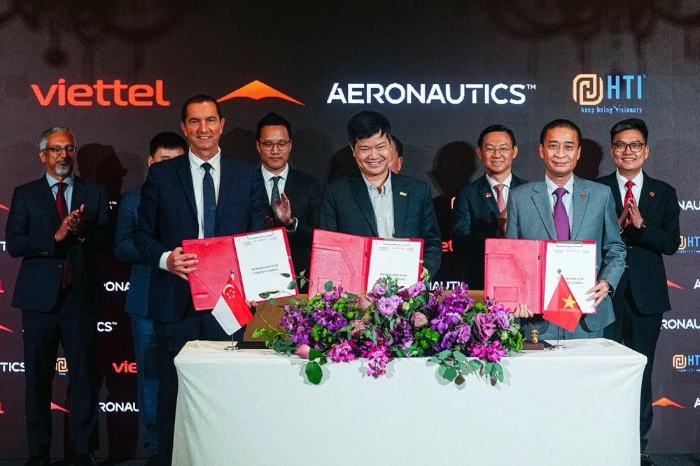 Viettel khai trương văn phòng đại diện tại Singapore Viettel khai trương văn phòng đại diện tại Singapore