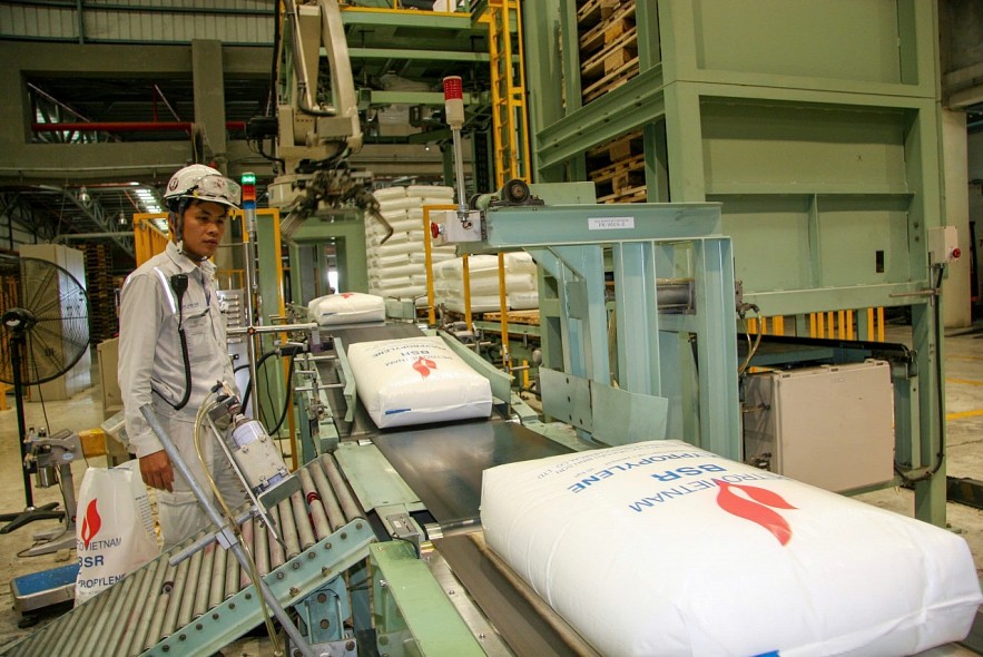 Trái phiếu doanh nghiệp và khoảng trống vốn trung, dài hạn cho sản xuất