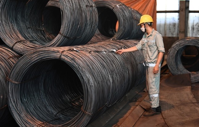 Ngày 10/2: Giá thép và quặng sắt tiếp đà giảm mạnh