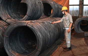 Ngày 10/2: Giá thép và quặng sắt tiếp đà giảm mạnh