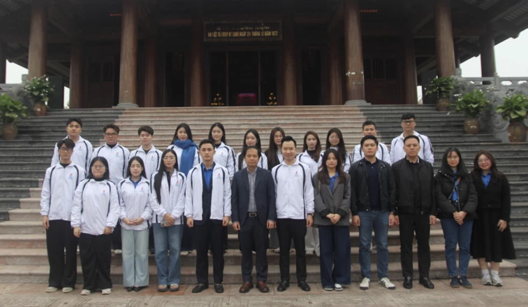 Tuổi trẻ ngành Tài chính mang mùa xuân yêu thương đến vùng khó khăn Thái Nguyên