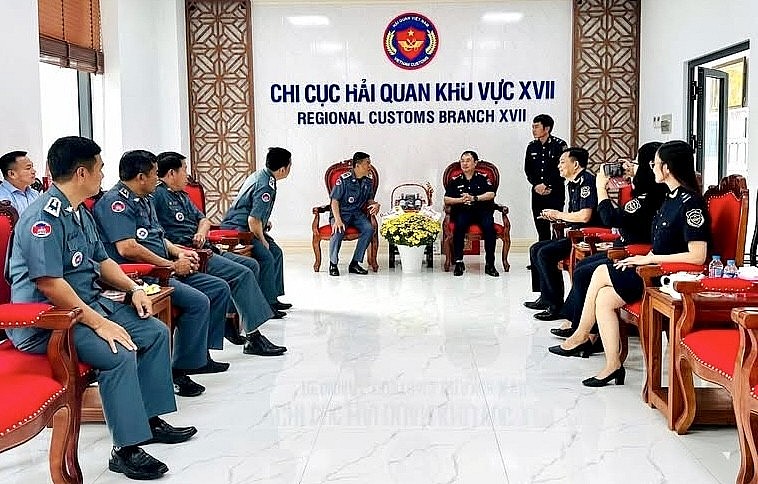 Hải quan Campuchia chúc Tết, Hải quan khu vực XVII, thúc đẩy phối hợp chống buôn lậu