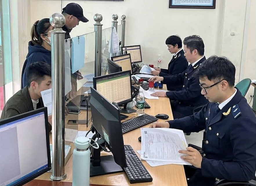 Tết Bính Ngọ 2026: Cục Hải quan yêu cầu thông quan thông suốt, siết chặt kỷ luật hành chính