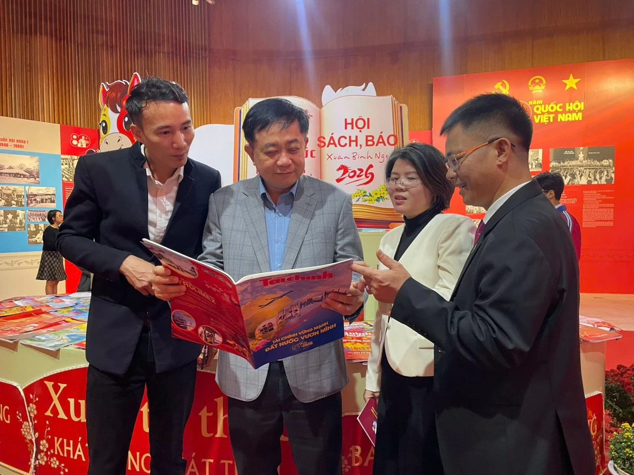 Hội Sách - Báo Xuân Bính Ngọ 2026 tỉnh Quảng Ninh diễn ra từ 12/2 Hội Sách - Báo Xuân Bính Ngọ 2026 tỉnh Quảng Ninh diễn ra từ 12/2