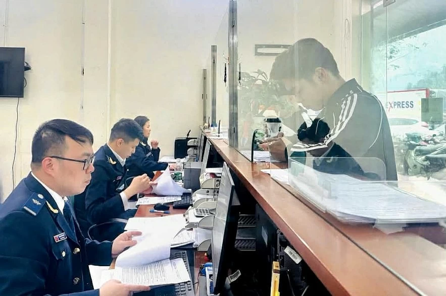 undefined Hải quan hỏa tốc chỉ đạo triển khai Nghị định 56, yêu cầu hướng dẫn doanh nghiệp