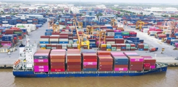 Thương mại Việt Nam: Vững nhịp bước vào kỷ nguyên mới