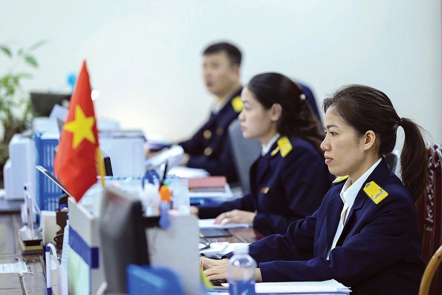 Tám thập kỷ giữ vững vai trò trụ cột ngân sách quốc gia