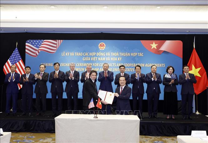 Tổng Bí thư Tô Lâm chứng kiến lễ ký và trao các thoả thuận hợp tác giữa Việt Nam và Hoa Kỳ- Ảnh 2.