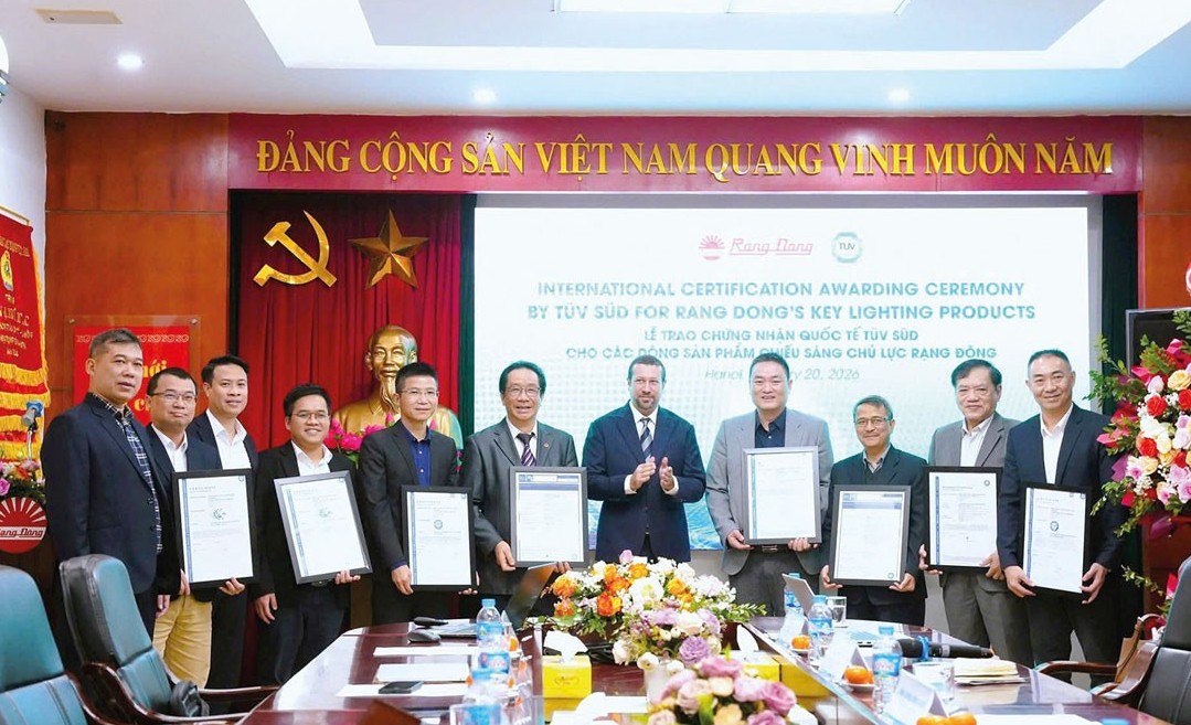 Năm 2025 nhìn từ Rạng Đông - khi năng lực thích ứng trở thành lợi thế