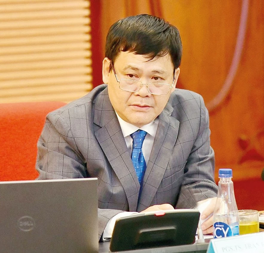 Mở ra chu kỳ mới - đặt giá trị thật lên trên “sóng đầu cơ” Mở ra chu kỳ mới - đặt giá trị thật lên trên “sóng đầu cơ”