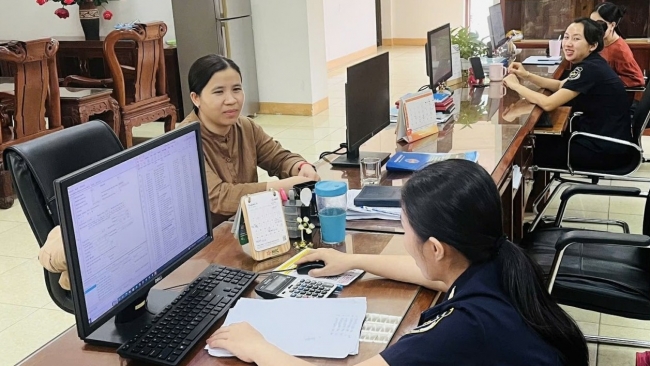 Hải quan khu vực XII thu ngân sách đạt hơn 2.286 tỷ đồng