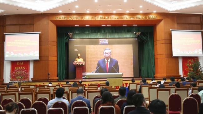 Đảng bộ Bộ Tài chính học tập, quán triệt, triển khai Nghị quyết số 79 và 80 của Bộ Chính trị