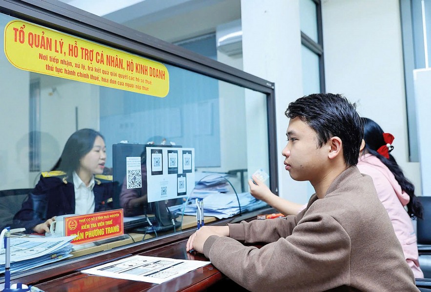 Ngành Thuế đồng hành cùng hộ kinh doanh trong kê khai, nộp thuế