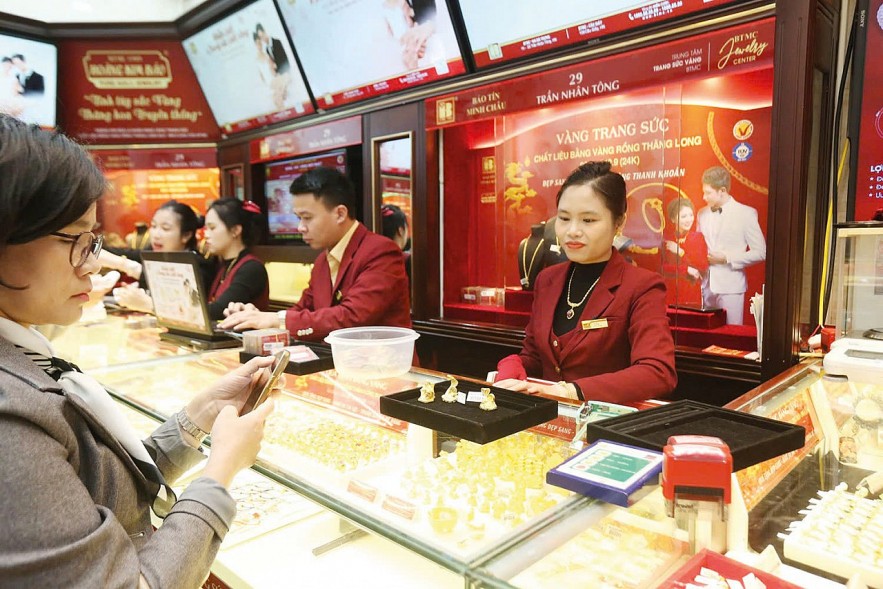 Giá vàng năm 2026 sẽ đan xen các nhịp điều chỉnh khó lường Giá vàng năm 2026 sẽ đan xen các nhịp điều chỉnh khó lường