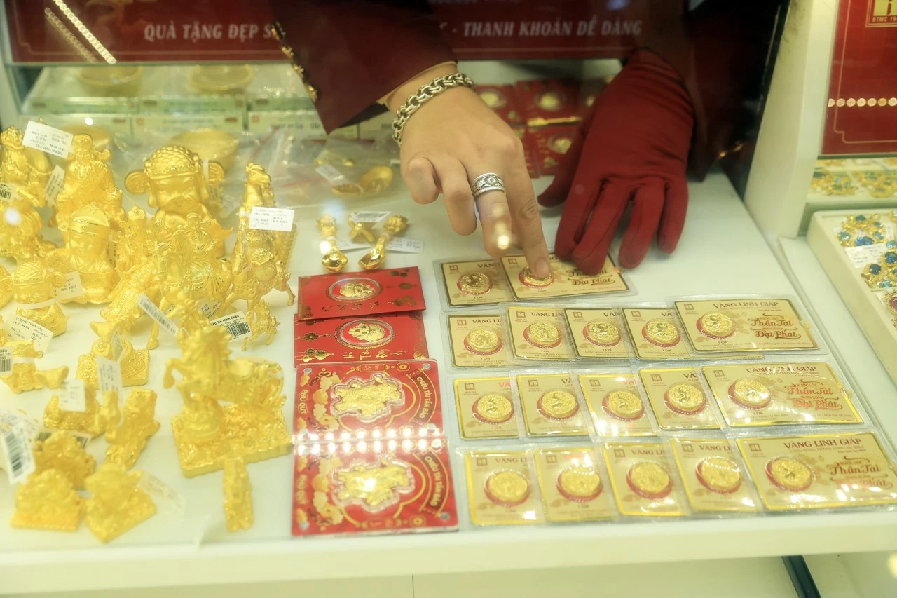 Giá vàng tăng trước ngày Vía Thần Tài