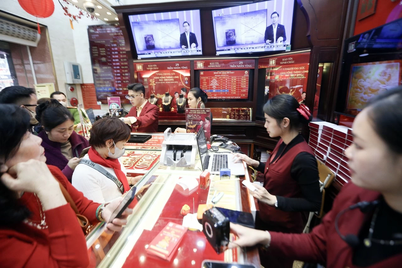 Giá vàng tăng trước ngày Vía Thần Tài