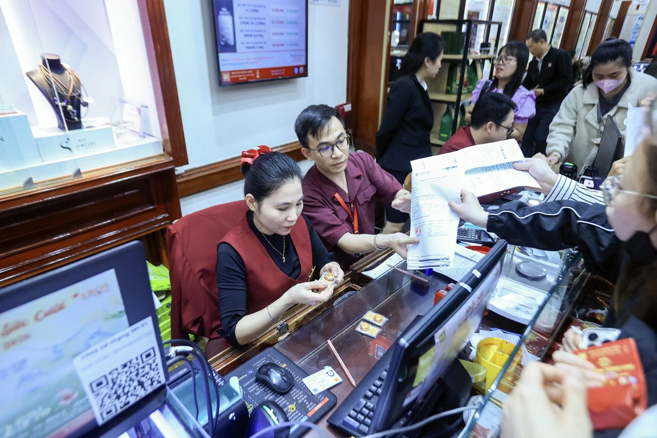 Giá vàng tăng trước ngày Vía Thần Tài