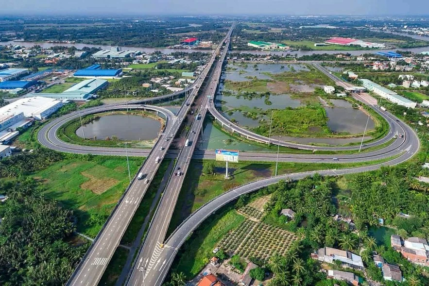 Đồng Tháp đề xuất lập dự án mới cao tốc Cao Lãnh - An Hữu Đồng Tháp đề xuất lập dự án mới cao tốc Cao Lãnh - An Hữu