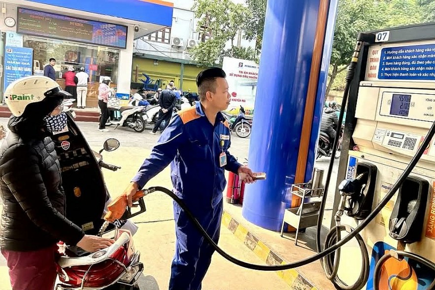 Siết trách nhiệm doanh nghiệp xăng dầu, không để gián đoạn nguồn cung trong mọi tình huống