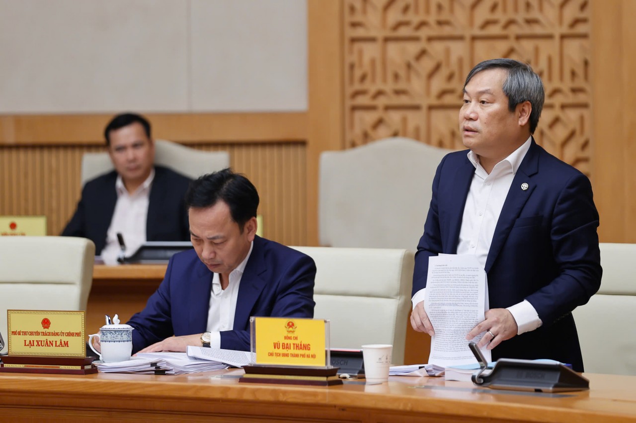 Chủ tịch UBND TP. Hà Nội Vũ Đại Thắng đề nghị phân quyền mạnh mẽ hơn cho Hà Nội trong Luật Thủ đô (sửa đổi) Chủ tịch UBND TP. Hà Nội Vũ Đại Thắng đề nghị phân quyền mạnh mẽ hơn cho Hà Nội trong Luật Thủ đô (sửa đổi)