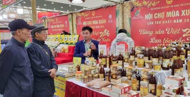 Sản phẩm OCOP hút khách tại Hội chợ Mùa Xuân 2026: Minh bạch giá, vững niềm tin