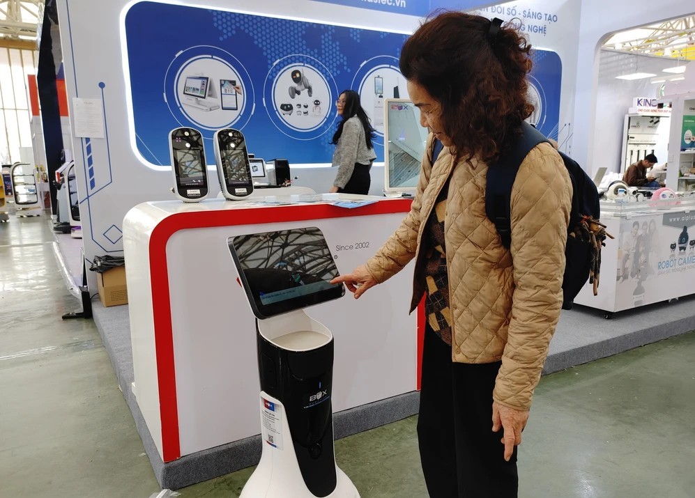 Hội chợ Mùa Xuân 2026: Dấu ấn ứng dụng công nghệ trong từng sản phẩm Việt