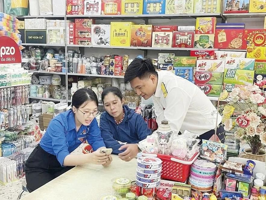 Tạo cơ chế “tự khai, tự sửa, tự chịu trách nhiệm” cho người nộp thuế Tạo cơ chế “tự khai, tự sửa, tự chịu trách nhiệm” cho người nộp thuế